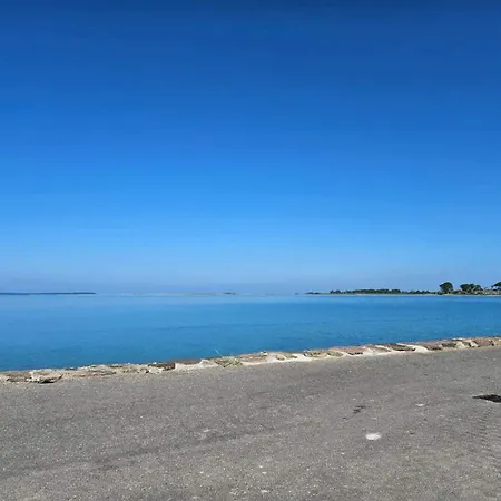 公寓 5 Person In 博恩瑟